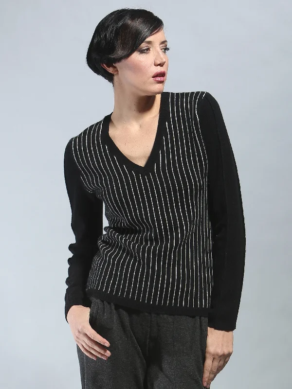 Pin Striped V Neck Pullover