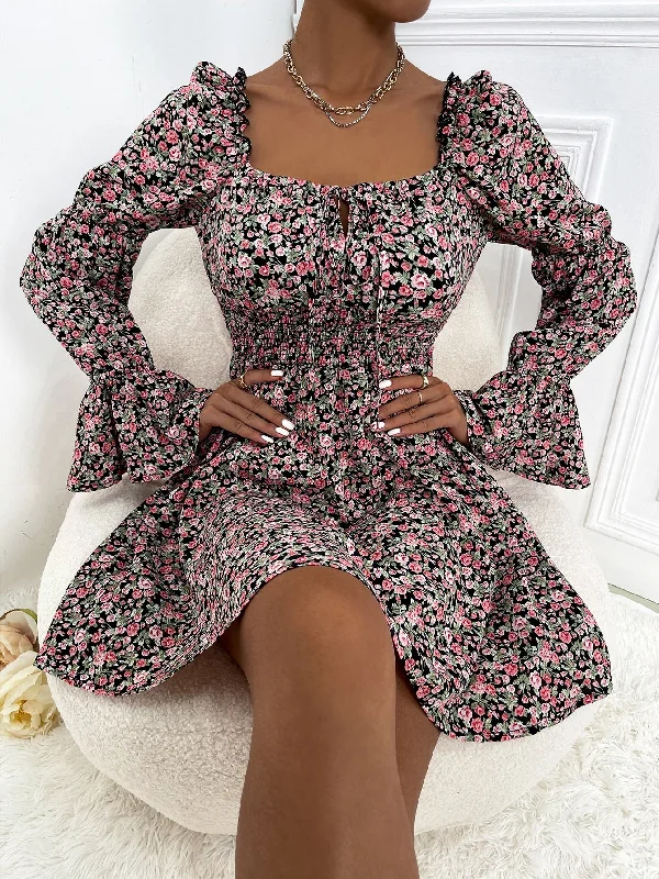 Boho Ditsy Floral Tie Front Long Sleeve Square Neck Flared High Waist Short Dress